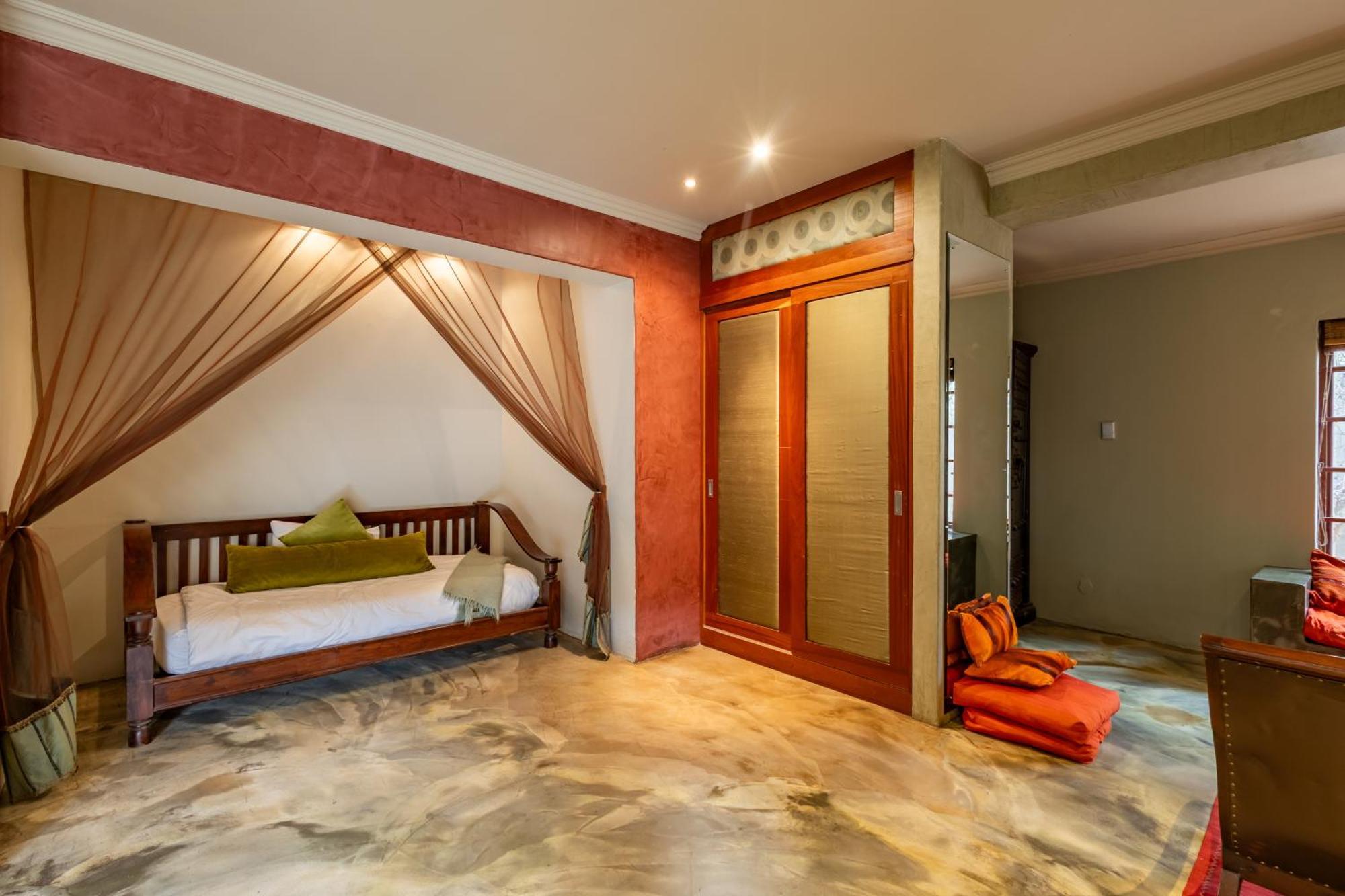Singa Lodge - Lion Roars Hotels & Lodges Puerto Elizabeth Exterior foto
