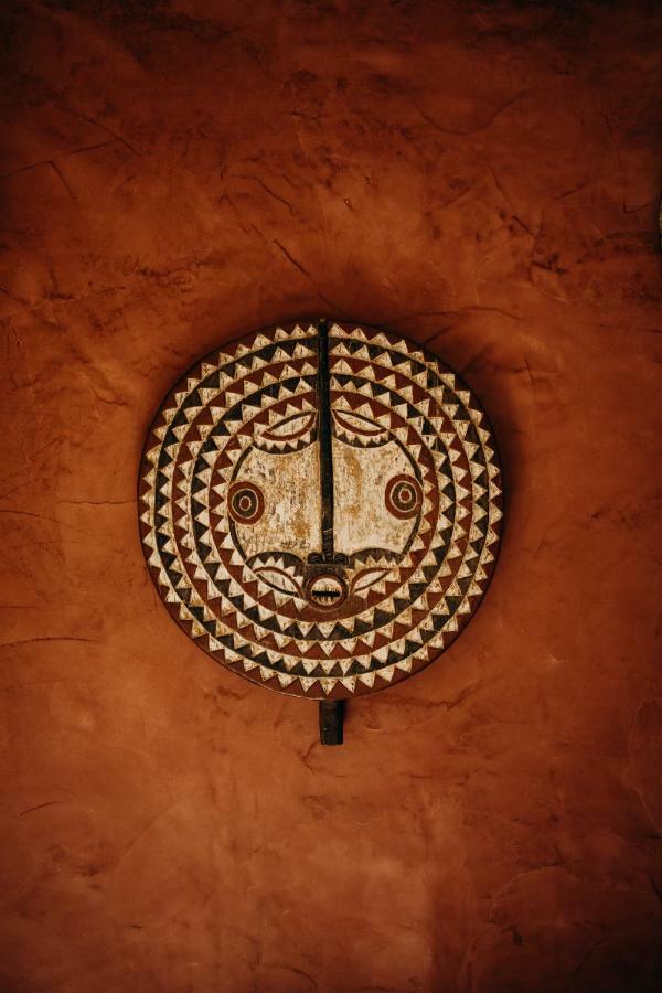 Singa Lodge - Lion Roars Hotels & Lodges Puerto Elizabeth Exterior foto